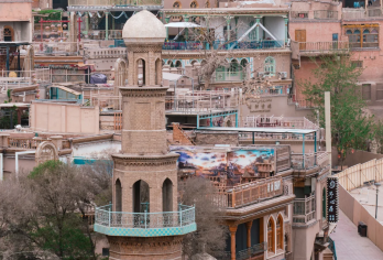 【喀什网红打卡地】喀什古城+香妃园+艾提尕尔清真寺+大巴扎【优质交通，一对一专车服务/VIP司机/24小时服务】