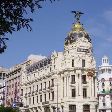 马德里：接机/送机单程包车【中文司机/上门接送/时间自订】