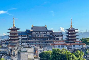 广东揭阳楼+进贤门+揭阳学宫+黄满寨瀑布一日游可英文服务【可提供英文及小语种导游服务-往返接送-可选导游-可代订门票】