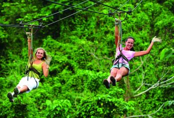 猴岛or槟榔谷+娱乐项目一票通+簸箕餐+俄语导游服务+接送【三亚市区/三亚湾/大东海/亚龙湾/海棠湾均可上门接送】