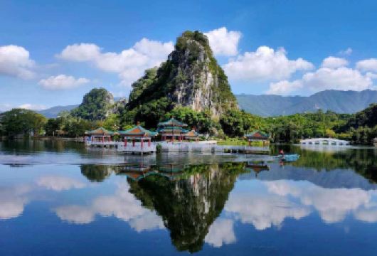 私家小团上门接送|肇庆七星岩风景区+鼎湖山避暑玩水一日游【私家旅行：一单一团，不拼客，专属旅行； 品质服务：5座/7座车上门接送，专职司机护航】
