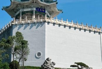 【5座小包私家团】蒲松龄纪念馆+聊斋城+领尚琉璃文创园一日【小车包车出游，2人即成团，即刻出行】