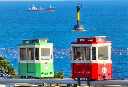 釜山一日游定制包车｜中文专车+行程灵活可调+港口/酒店接送【专业中文司机，沟通无障碍，专车酒店/港口接送，行程自由安排。】