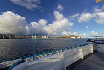 夏威夷欧胡岛檀香山之星日落巡航-豪华游轮每天出发+晚宴+表演【在超大豪华游轮上，看日历，享美食，看精彩演出，度过难忘的海岛之夜】