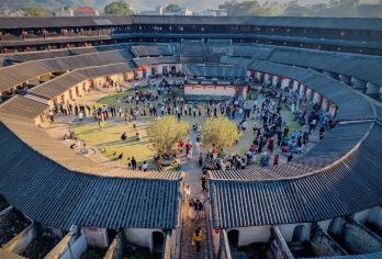 汕头出发|潮州土楼道韵楼+青岚地质公园一日游【纯玩出行】【[品质优选]安排本地优质司机，热情友善，熟线路，带避坑，懂美食，全程保驾护航】