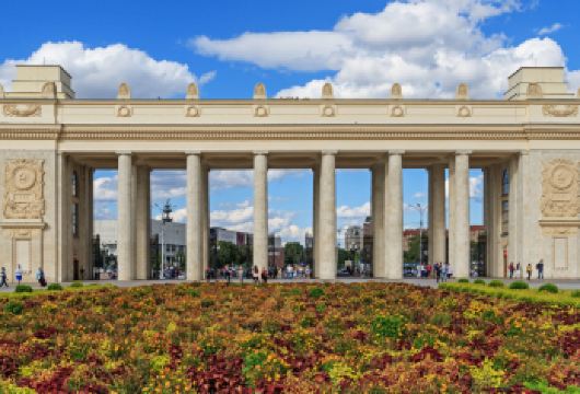 艺术博物馆+高尔基公园+基督救世主主教座堂+新圣女修道院一日【精品包车，私享空间，上门接送，轻松出行】