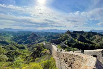 金山岭长城一日游【拼大团 | 拼小团 | 景区5.5玩小时】【品质出行，值得信赖的品牌，正规旅游巴士，专属且安全的集合点，毗邻地铁。】