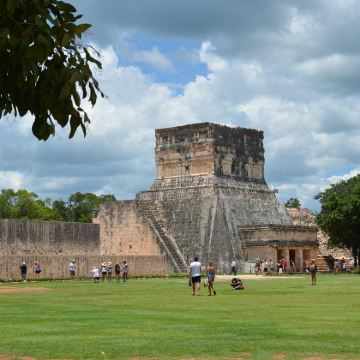 墨西哥城-地下徒步探索-卡卡瓦米尔帕溶洞【多/日游全日定制】