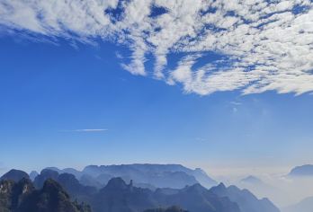 王莽岭、锡崖沟一日游【国家4A级景区，以嶂石岩地貌和云海奇观著称】