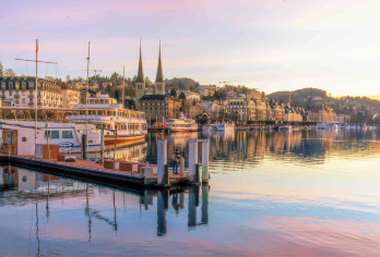 瑞士+苏黎世+皮拉图斯山一日游【私家团包车游 I 中英文司导 I 行程可沟通调整】