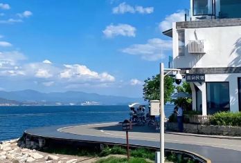 大理环洱海纯玩包车一日游【360°环海+可选游轮、一单一团】【经典景点：360°深度全景环海、双廊、喜洲、理想邦】