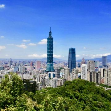 台北包车一日游(龙山寺+永康街+101大楼+故宫l台北出发)
