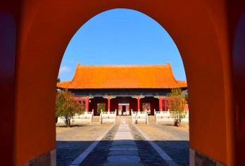 八达岭长城+定陵一日游【英文私家团独立导游专车接送可选缆车】【英文导游全程陪玩讲解、专车上门接送，出发时间自由、含双景区门票可选长城缆车】