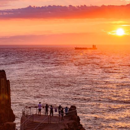 成山头+烟墩角村观海草房赏大天鹅+布鲁维斯号+那香海钻石沙滩