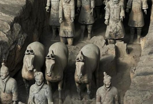 兵马俑深度游【无忧旅程：深度游览秦兵马俑 1.2.3 号坑和考古发现展新馆，沉浸式体验秦朝军队的威武雄壮。】