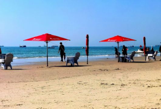 银滩+侨港风情街+冠头岭国家森林公园+北海老城一日游【串联北海四大核心海滨景点，从沙滩嬉戏到老街寻韵，全景覆盖海滨风情，行程丰富不冗余。】