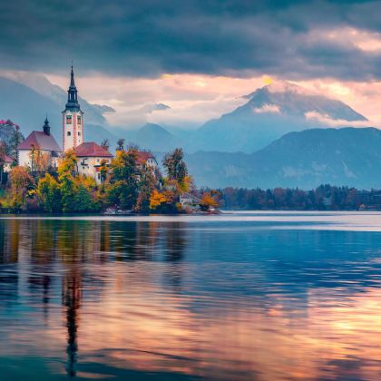 斯洛文尼亚：卢布尔雅那城堡+布莱德湖｜中文包车10H行程定制