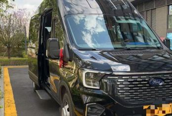 丽江古城到泸沽湖旅游直通车【7到9座商务车】【便利快捷，无需转车】