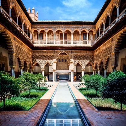 西班牙塞维利亚王宫+玛丽亚·路易莎公园+西班牙广场/中文专车