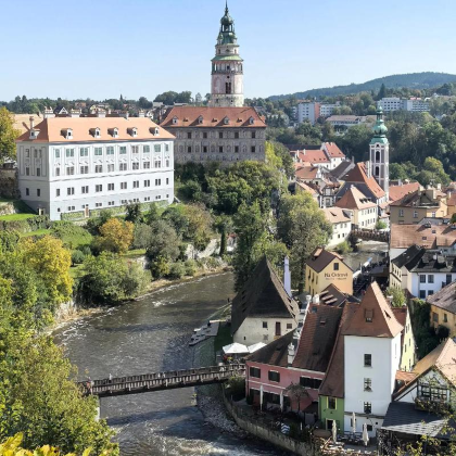布拉格往返ck小镇CB中文2-8人拼车精品小团雪山童话一日游