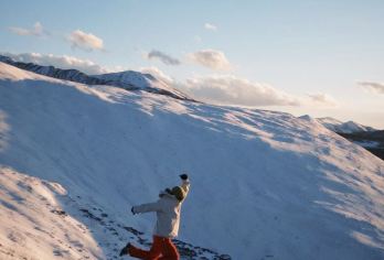 雪宝顶半日游【松潘古城/黄龙九寨站/川主寺镇 出发】【打卡雪宝顶追日落金山，小红薯网红同款】
