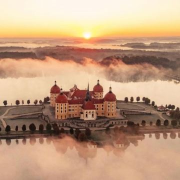 德国柏林*德累斯顿*莫里茨堡*【文化名城水上宫殿】一日游