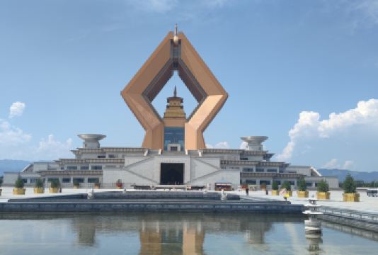 【祈福静心】法门寺景区全景纯玩一日游【私密灵活的出行方式+高效省心的交通安排+全景纯玩的品质保障+独特的祈福静心体验】