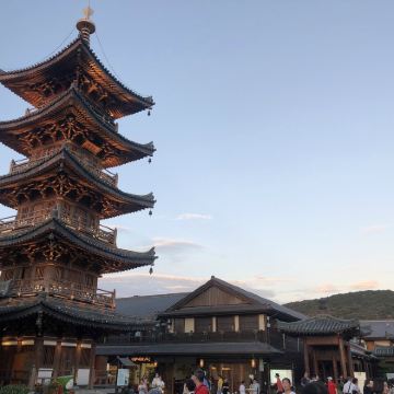 梅园+樱花谷+拈花塔+禅意小镇·拈花湾+鼋头渚【景点可调】