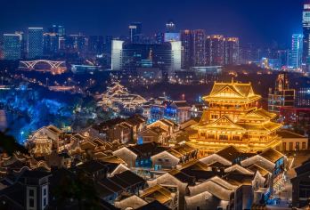 广西柳州柳侯公园+窑埠古镇+鹿寨香桥岩溶国家地质公园名景日游【VIP专属服务，行程定制，舒适出行】