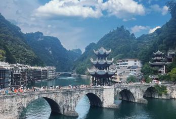 贵州镇远古城一日游【私家团包车游+专车出行+上门接送】【一单一团，独立包车，纯玩随心游】