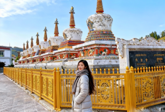 【看日出•上门接送•8人精品小团】拉脊山+塔尔寺半日游【1，达人带队，精选线路，深度体验，创新玩法，贴心管家，摄影帮手，路上美景随走随停！】