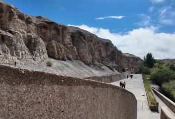 敦煌东线一日游西晋墓+锁阳城+榆林窟+大地之子+无界【司导合理安排景点时间，拒绝走马观花，全程纯玩；】