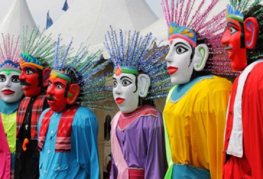 雅加达文化日|多语种指南【了解雅加达当地人民的多样性 参观雅加达的清真寺、教堂和寺庙 感受居住在雅加达的各个民族人民的热情好客】