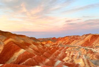 甘肃张掖一日游：平山湖大峡谷+七彩丹霞 【6人小团上门接送】【[臻享6人小团]1-6人每车，自由行朋友优选，简单便捷直达，直通车+门票=出行无忧！】