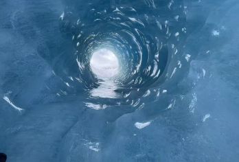 拉萨-布达拉宫+八廓街 + 大昭寺 + 老光明甜茶馆【中文司机，需要向导可咨询】