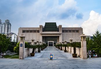 徐州博物馆一日游【含门票+无线耳麦+2小时专业老师深度解说】【[优选导游]专业导游团队，持证讲师2小时人工讲解】