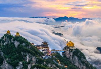 河南洛阳老君山景区一日游【全程高速|直达索道口|纯玩无购物】【[本土发团]洛阳当地旅行社，景区官方直通车！洛阳火车站和高铁站附近均可上车！】