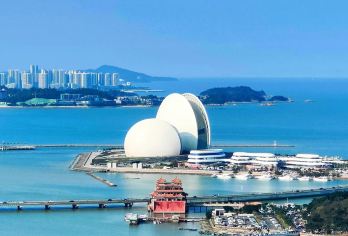 深圳往返|港珠澳大桥|澳门环岛游+日月贝+渔女神像+圆明新园【[品质优选]精品纯玩私家小团包车游，全程一对一服务，不与陌生人拼车，司导耐心沟通，游玩更舒心！】