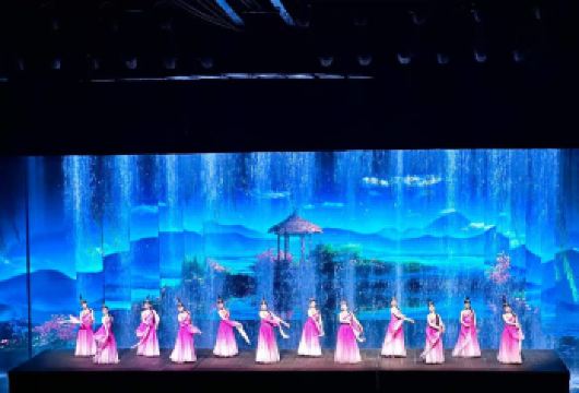 昆明池·七夕公园+诗经里+西安千古情+世园罗曼小镇*纯玩【波光粼粼，鸟语花香，风光无限，泛舟湖中，清风拂面，惬意快】