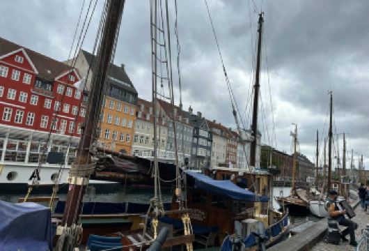 丹麦哥本哈根-皇家体育馆-救主堂-包车-中文私享【专业行程定制，精选热门景点，高效游玩不走回头路，贴心服务保障，轻松】