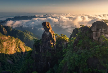 上饶三清山纯玩一日 含大门票东方女神·巨蟒出山·高空栈道【上饶市区天天出发，轻松规划说走就走。纯玩无购物，专业向导带队，全程无忧，享受真正自由舒适的旅行体验。】