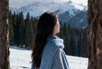 伊犁那拉提草原一日游【6人小团+双套餐+冰雪乐园+上门接送】【2-6人精品小团，2人起发】