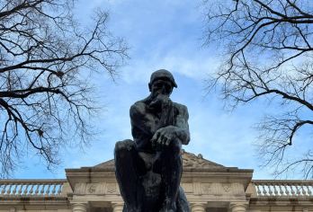 美国纽约往返费城独立宫-市政厅等网红景点包车-精选【专属客服和本地中文司机，一家一团包车】