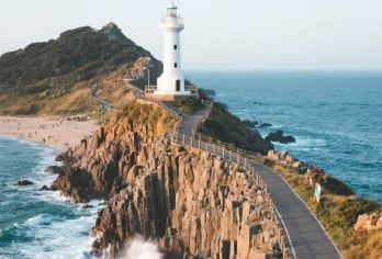 牛岛+城山+涉地可支+月汀里一日游【济州岛东线｜牛岛经典线】【韩国济州岛咸德海水浴场，牛岛，城山日出峰，涉地可支，网红打卡，中文服务｜市区范围酒店可接】