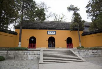 扬州瘦西湖+大明寺+东关街+大运河一日游【可带行李一车到底】【南京出发，全程经验丰富导游讲解，深度讲解园林历史。】