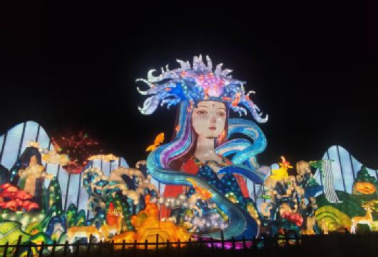 水墨丹霞+河口古镇+黄河楼景区一日游 | 4人下单升级上门接【4人以上同行人下单免费升级市区内酒店上门接，当地土著司机带您畅玩旅程，管家式服务玩的舒服玩的放心！】