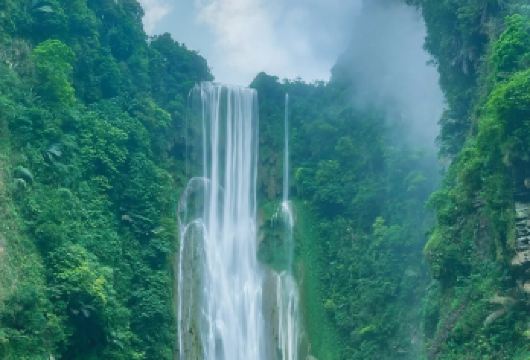 从百色市出发：通灵大峡谷+鹅泉包车一日游【10小时包车足够深度游玩！】