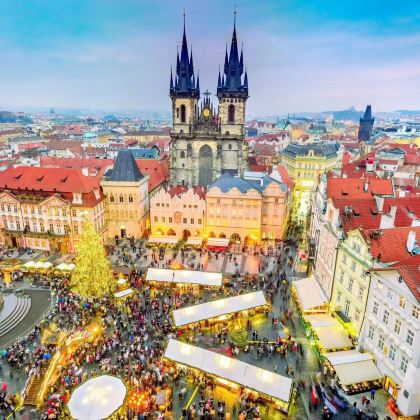 【优选包车】布拉格：市区定制一日游【中文司机接送/景点自选】