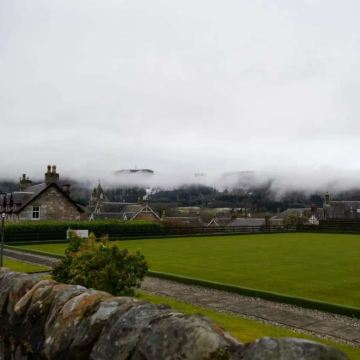 爱丁堡出发探索法夫郡：皮特洛赫里+邓凯尔德+安斯特拉瑟一日游