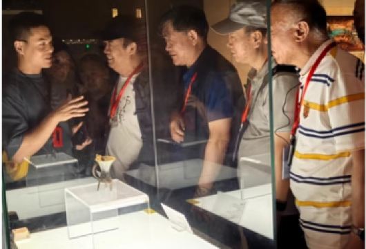 年末河南博物院大促【探寻中原文化】30人团【本产品含独立蓝牙耳麦+中文讲解】